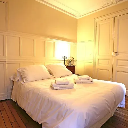 Monge Apartamento París