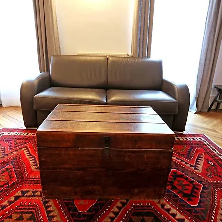 Apartment Monge *